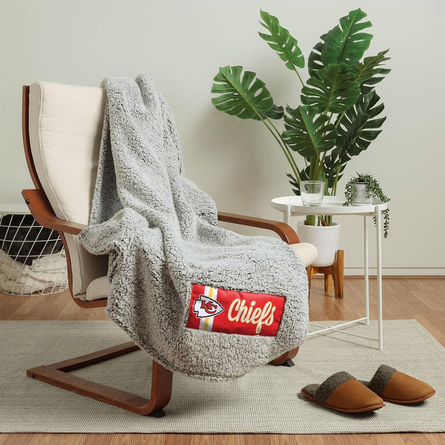 FLEECE THROW