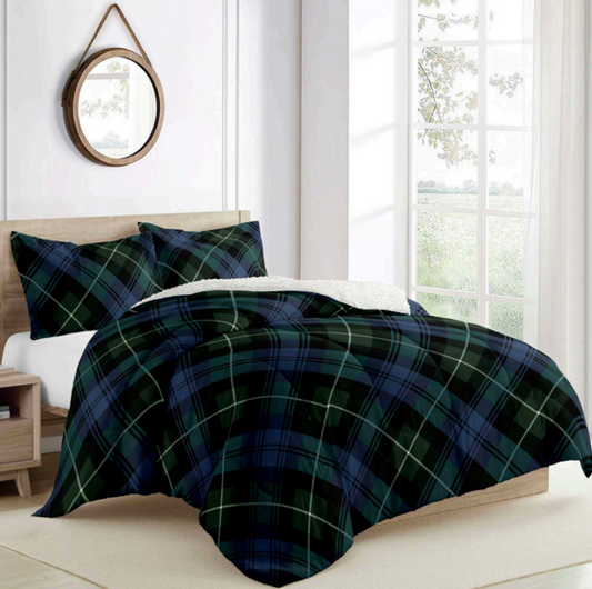 MAD ABOUT PLAID BEDDING