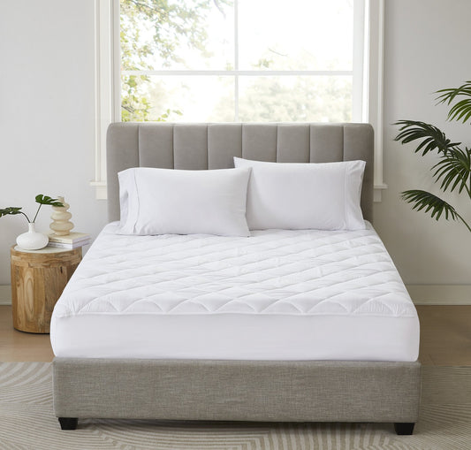 Diamond Quilted Queen Mattress Cover — Badgley Mischka New York bedding